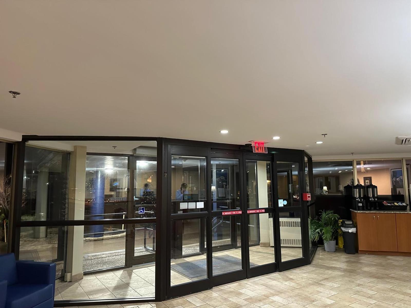 Charlottetown Inn & Conference Centre Extérieur photo