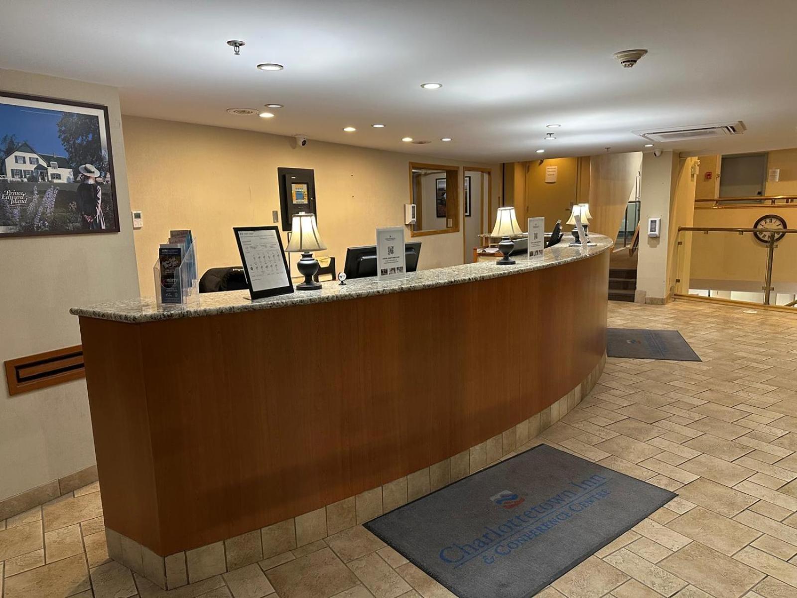 Charlottetown Inn & Conference Centre Extérieur photo